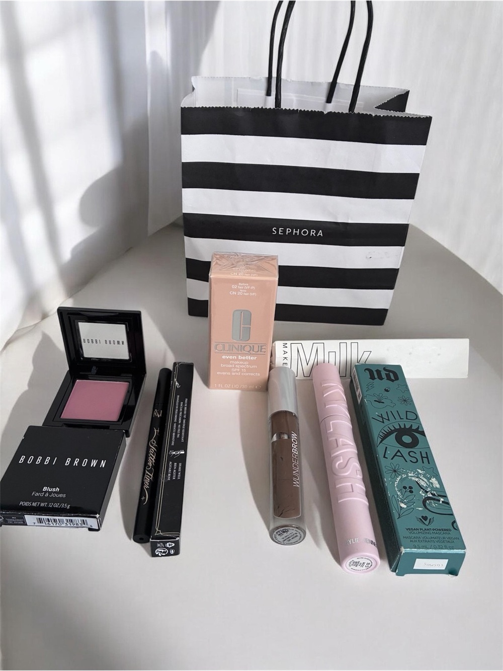 SEPHORA Beauty bundle 7pics different cosmetics all new sealed in the box .